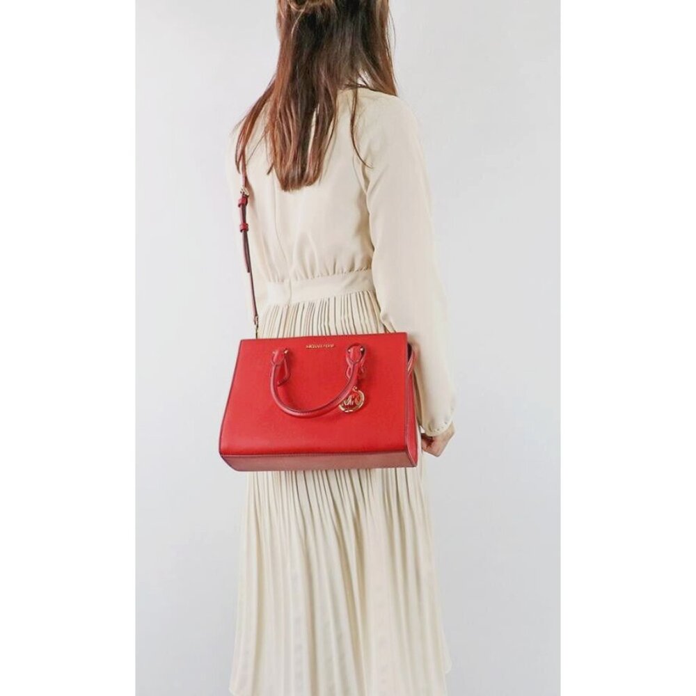 New Michael Kors Sheila Medium Saffiano Vegan Leather Satchel Bright Red - Picture 2 of 7